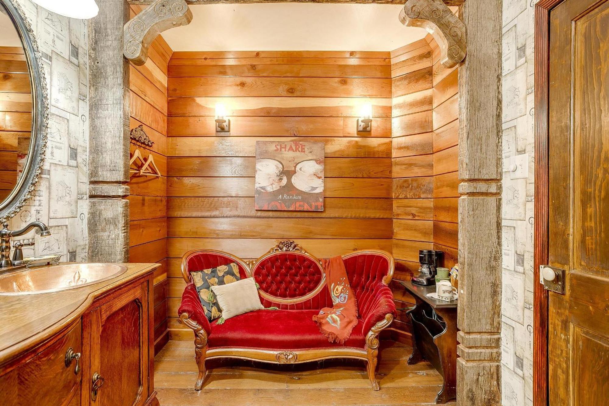 The Gallery House Boutique Hotel Stephenville Exterior foto