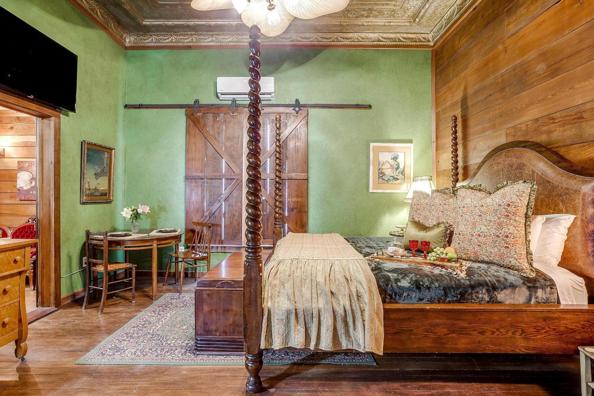 The Gallery House Boutique Hotel Stephenville Exterior foto