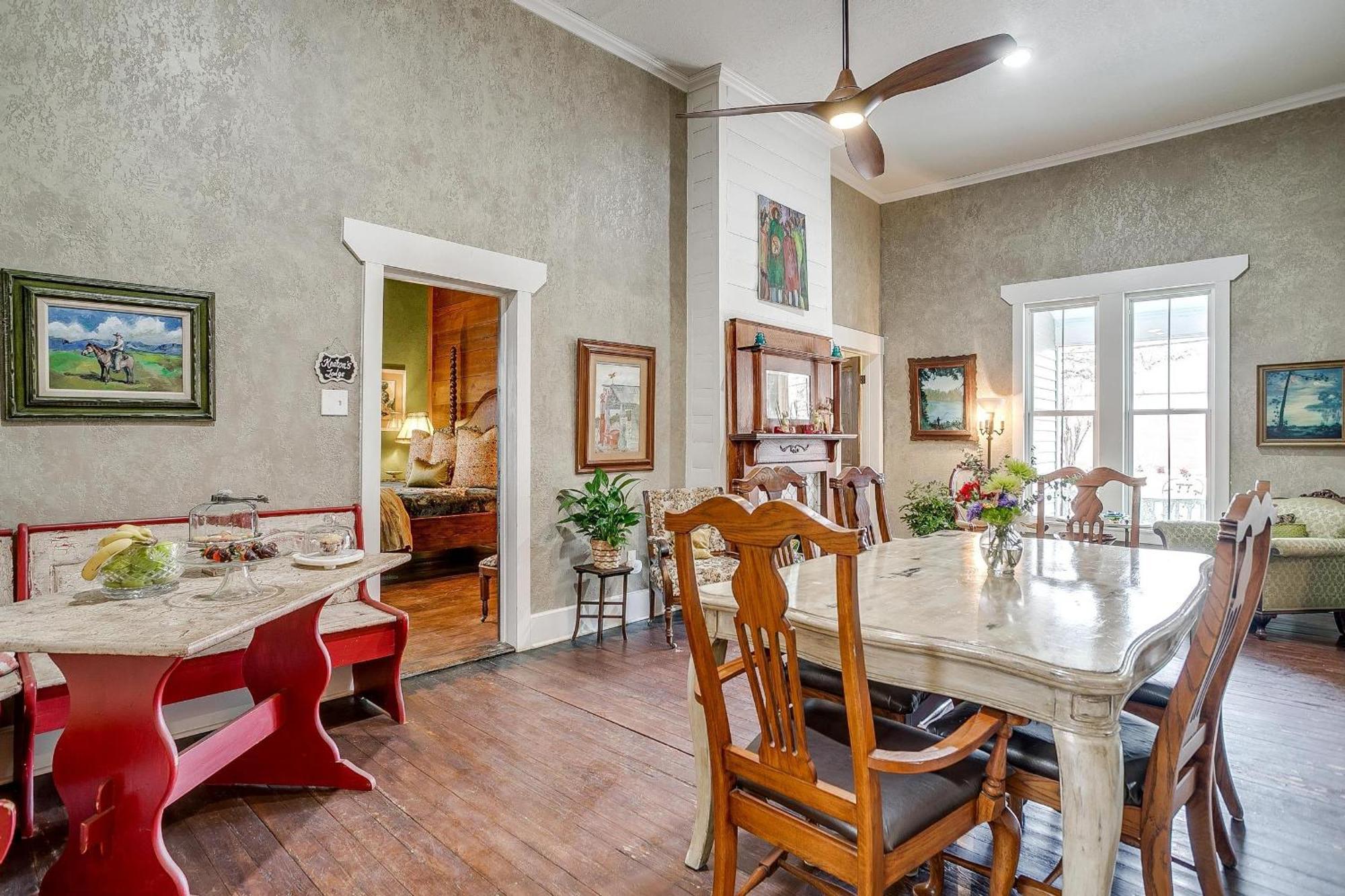 The Gallery House Boutique Hotel Stephenville Exterior foto